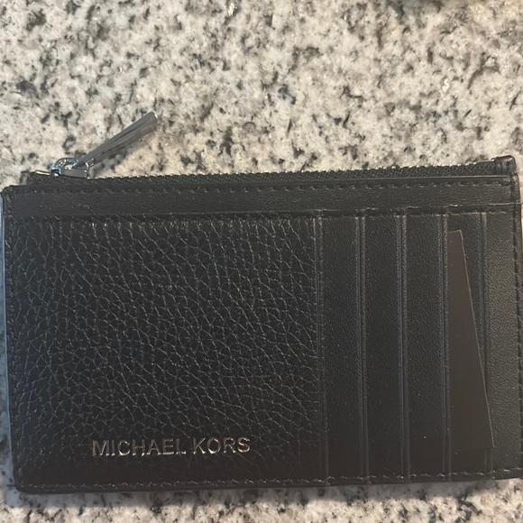 Michael Kors Black Card Holder - Picture 1 of 2